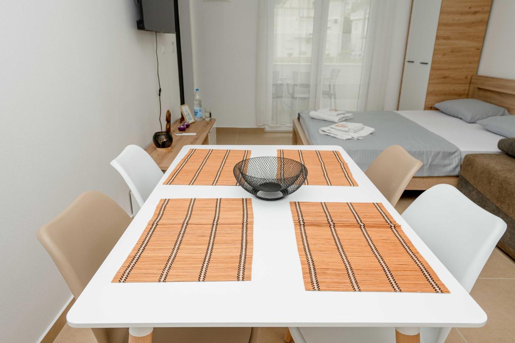 Apartments Milivojevic Bar Phòng bức ảnh