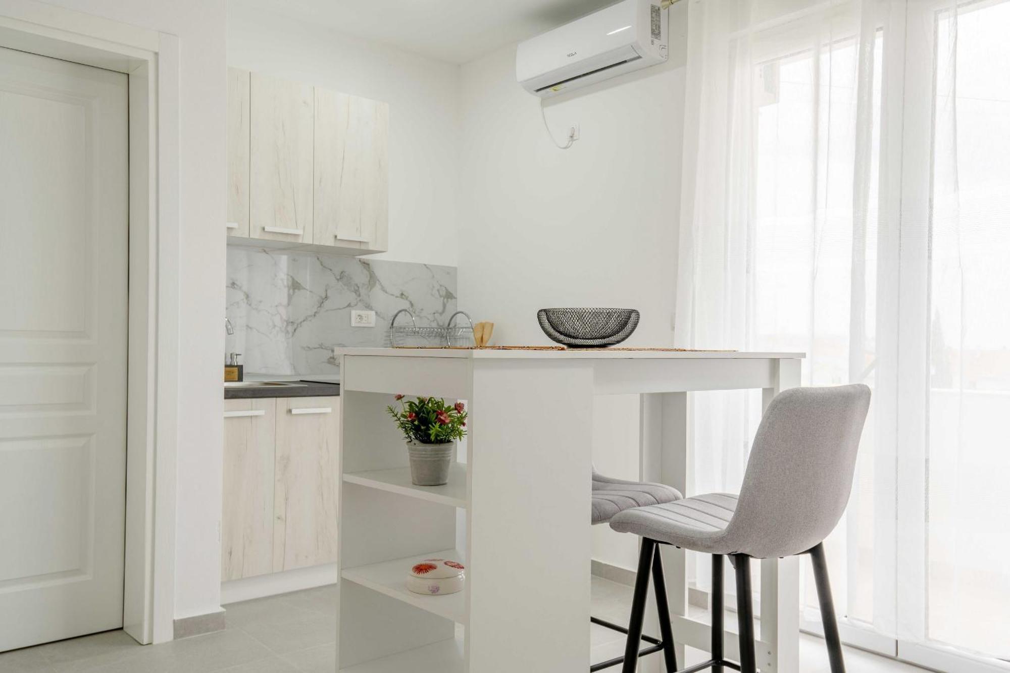 Apartments Milivojevic Bar Phòng bức ảnh