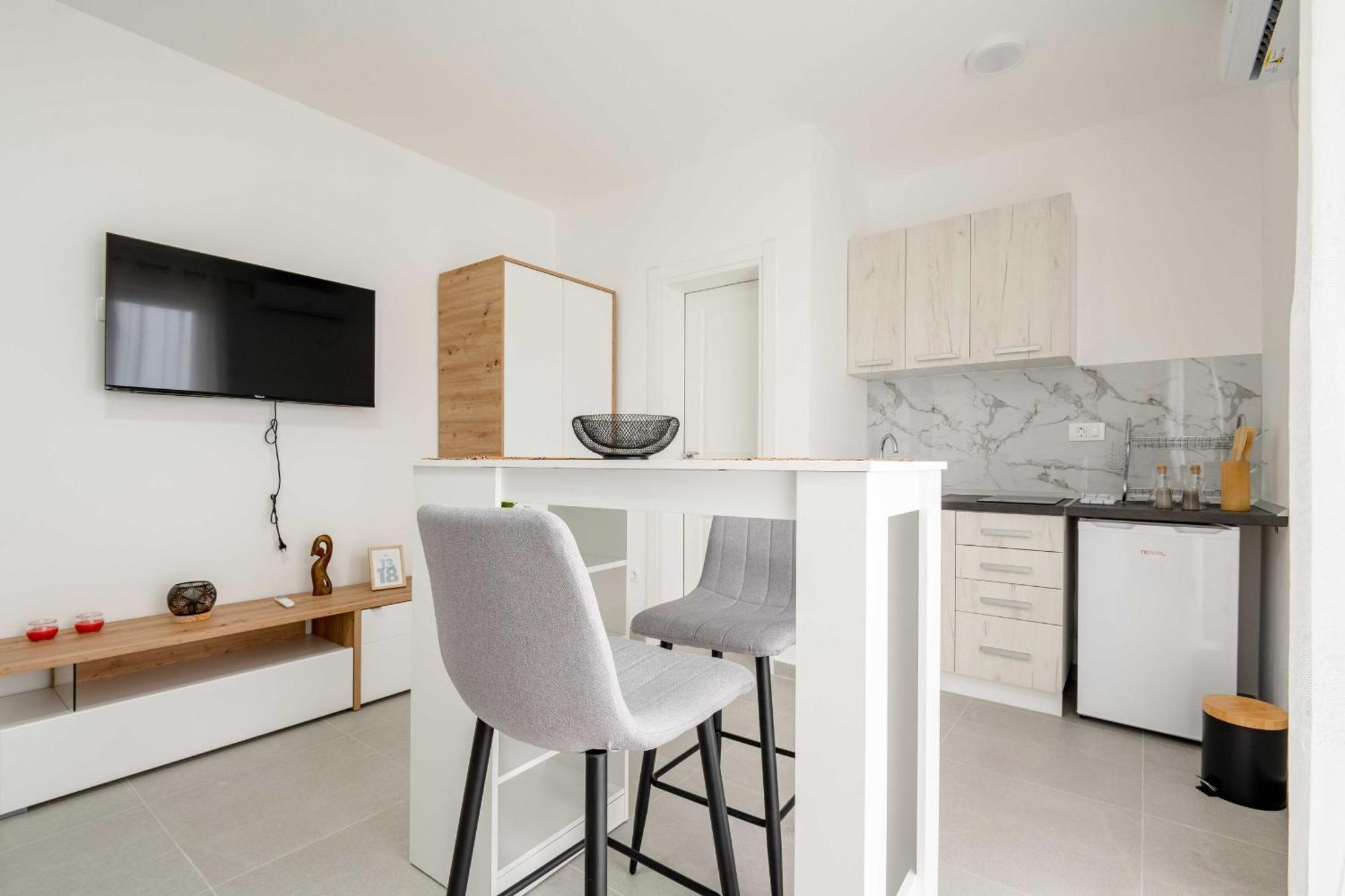 Apartments Milivojevic Bar Ngoại thất bức ảnh
